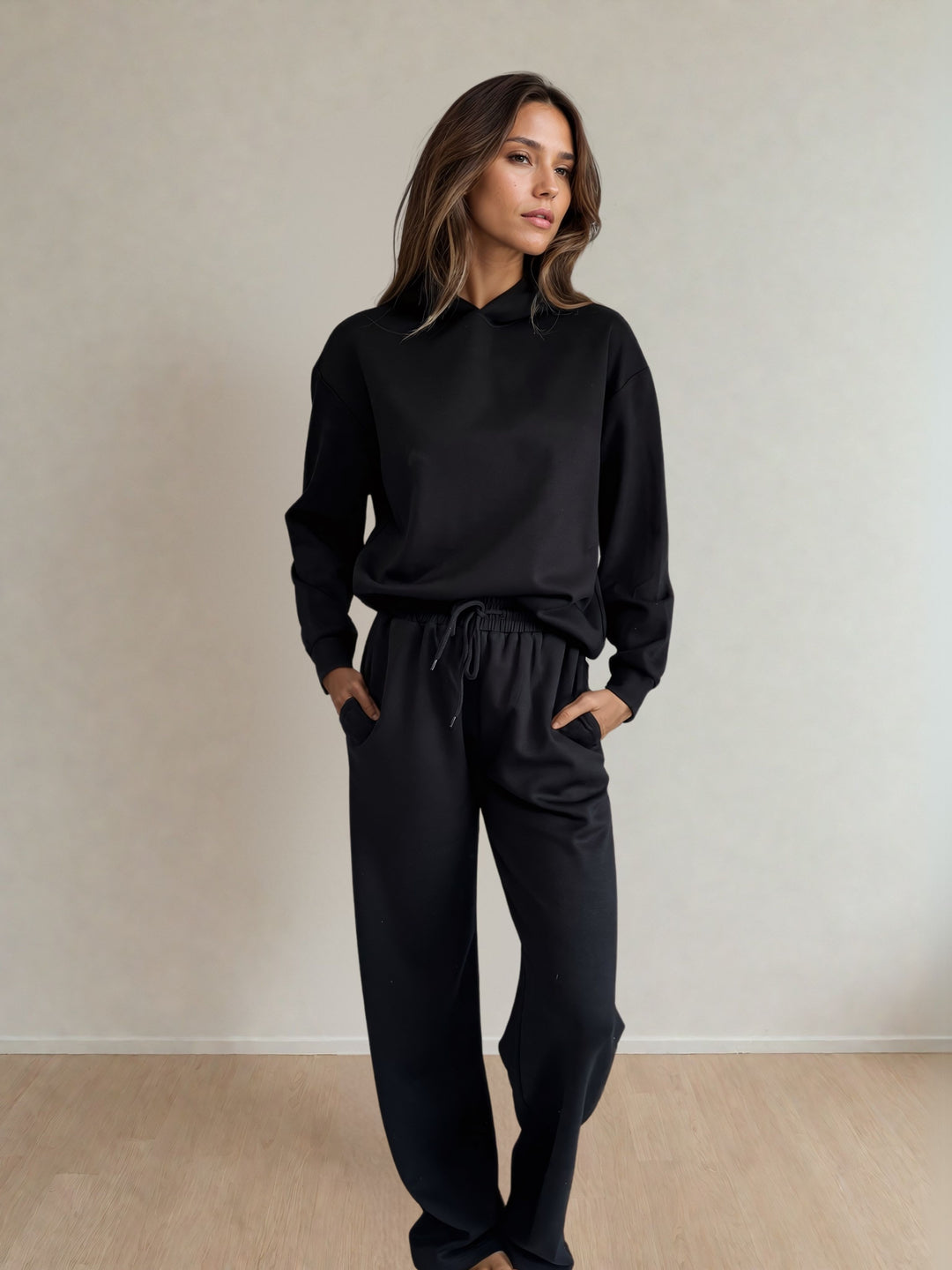 Carmen LUXEflow Hoodie Black
