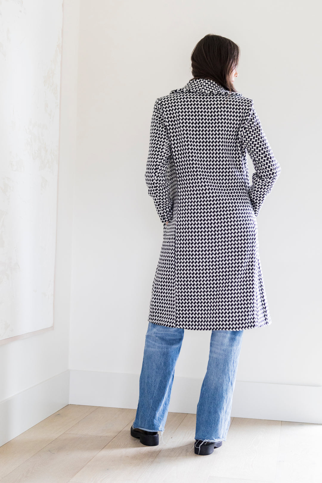 Lily Full Body Collared Coat in Houndstooth