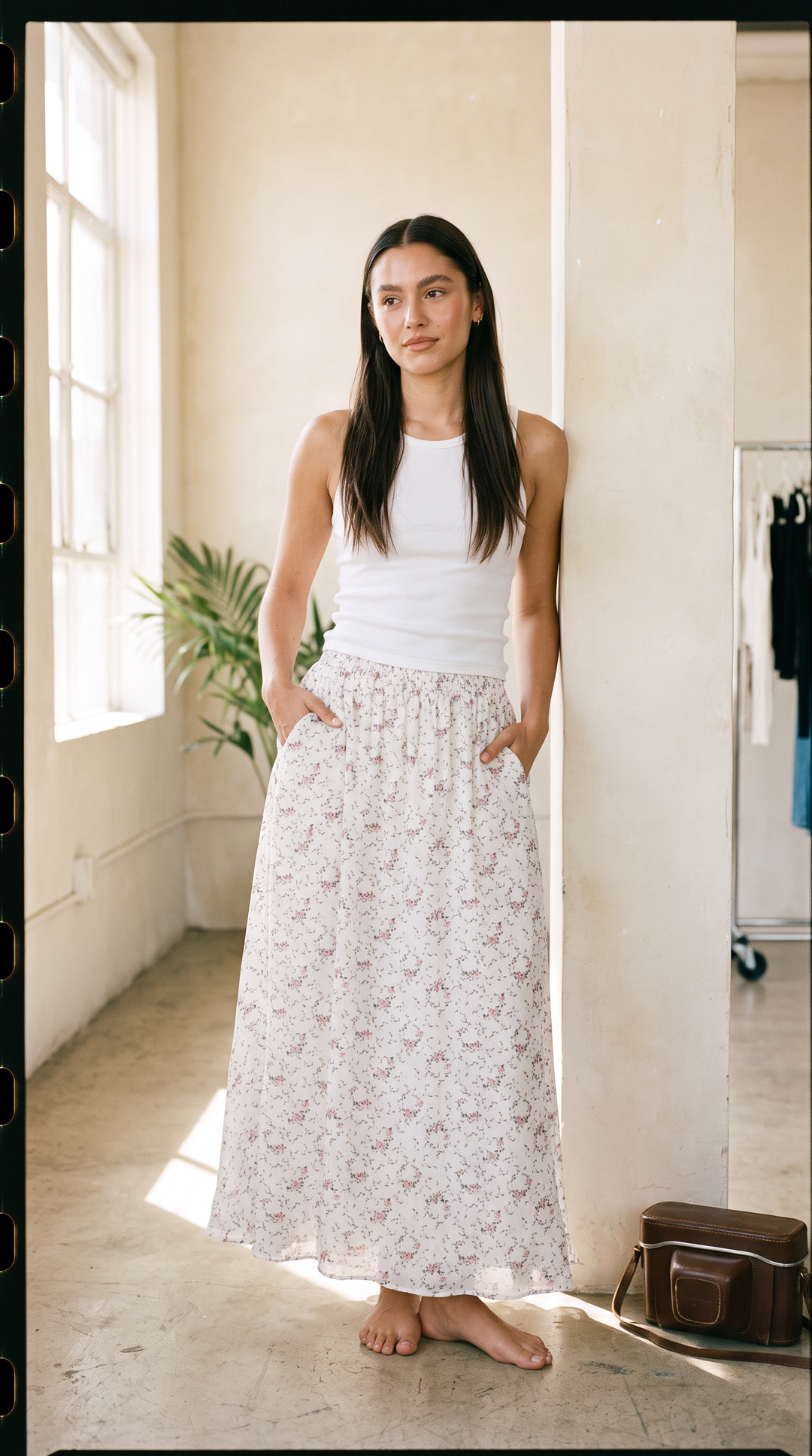 Chloe Skirt White Floral-Isabeyphotography-1
