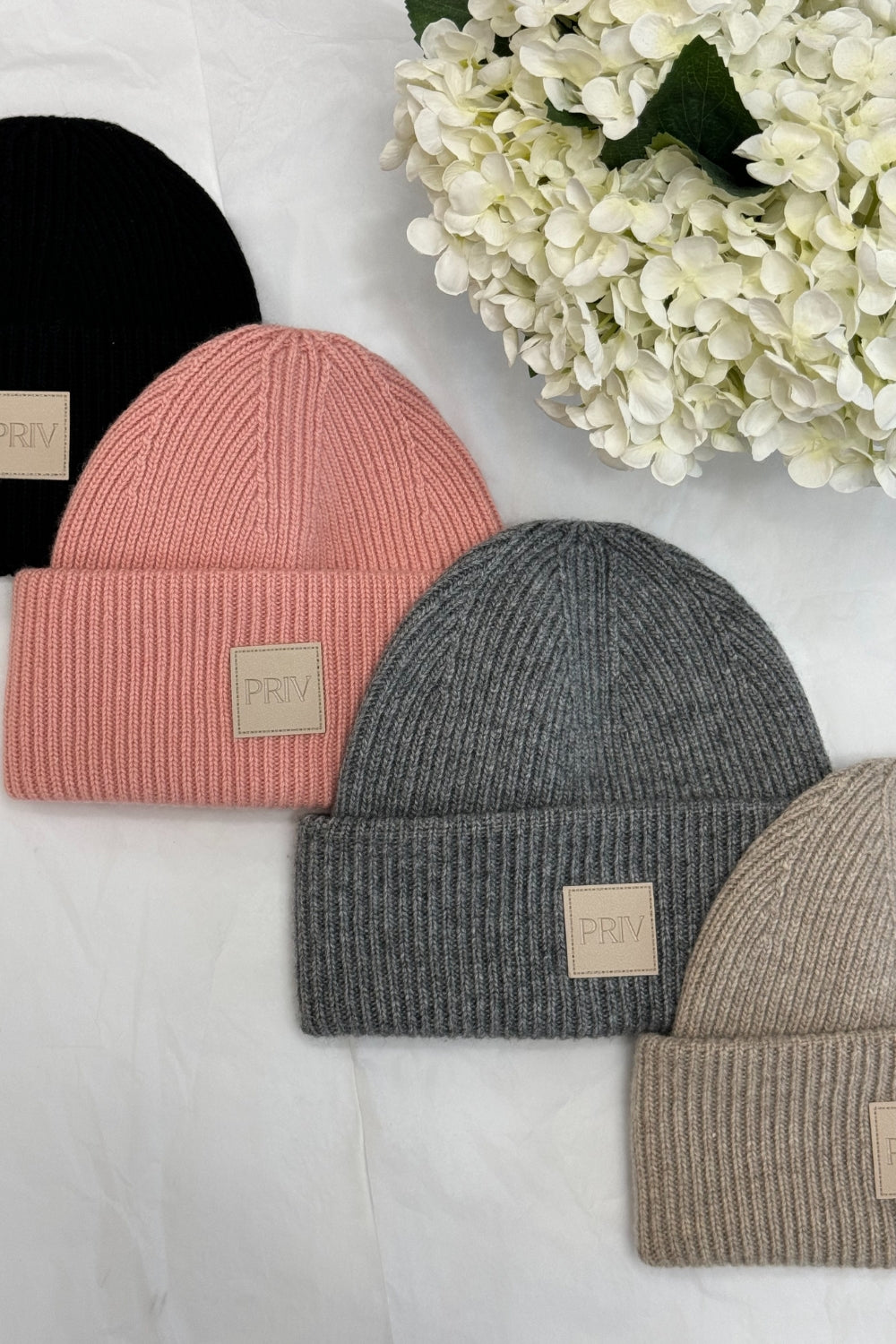 PRIV Toque in Oat