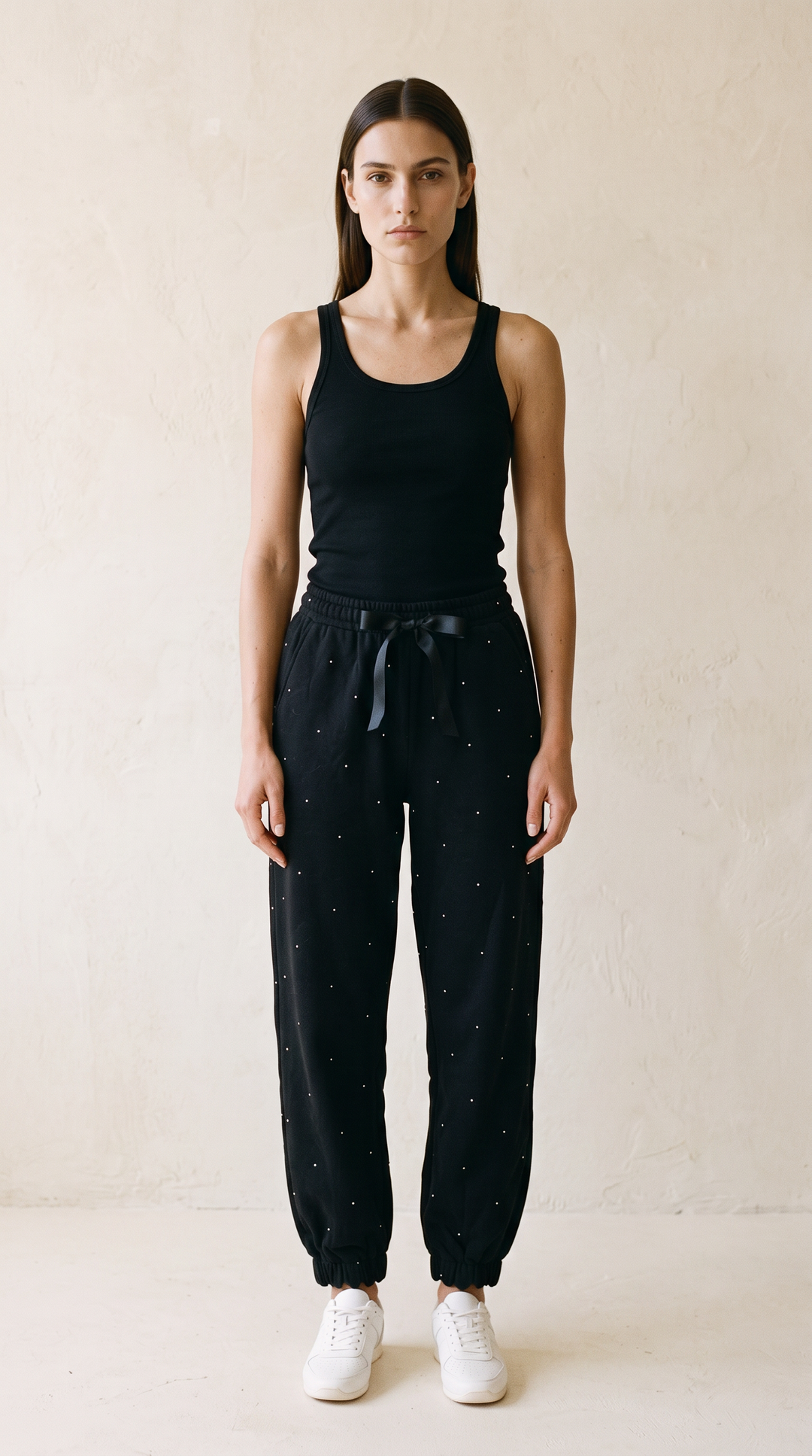 Noemie Joggers - Printed Fleece Lounge Pant Black Dots