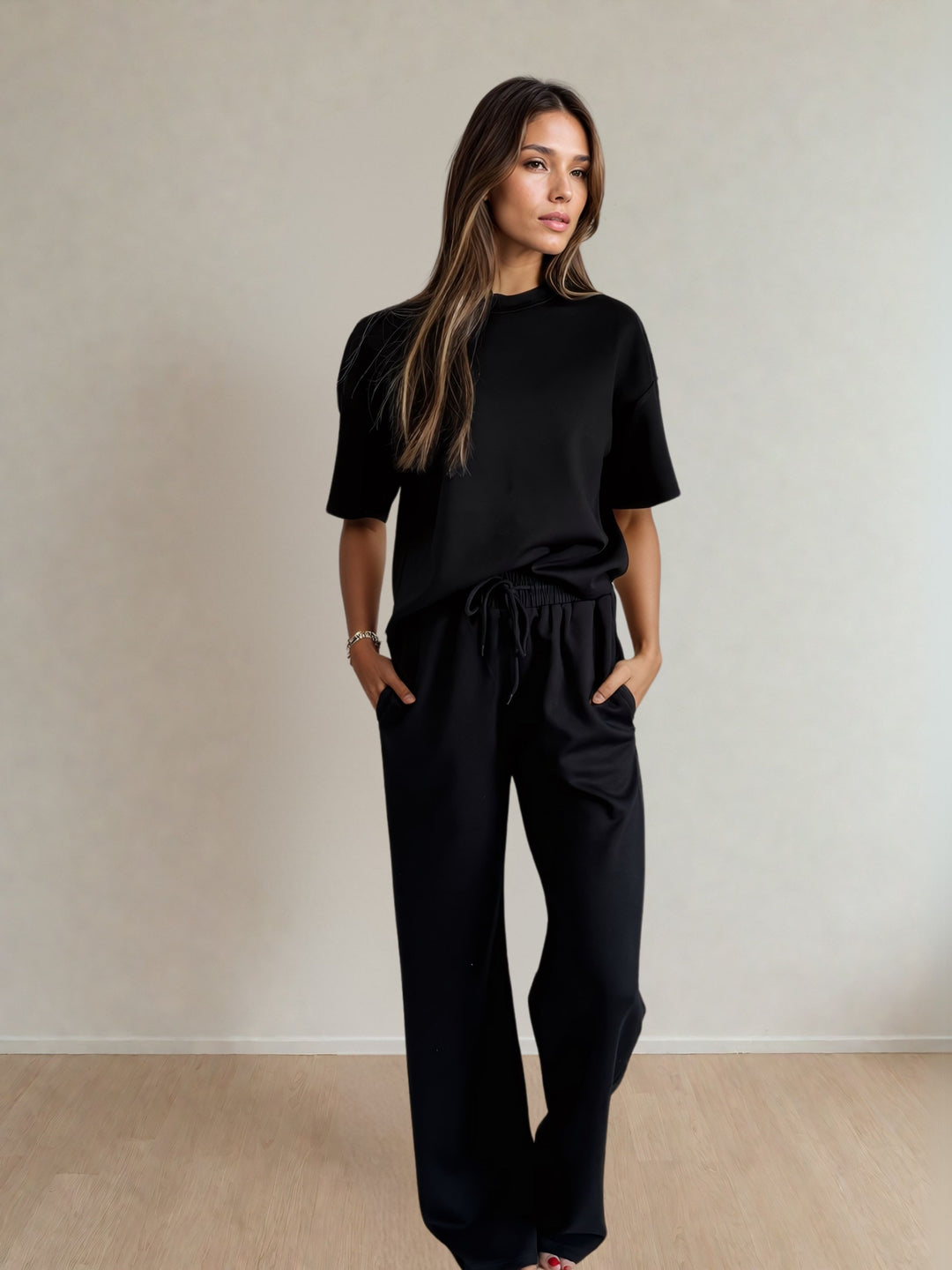 Lilou LUXEflow Relaxed Tee black