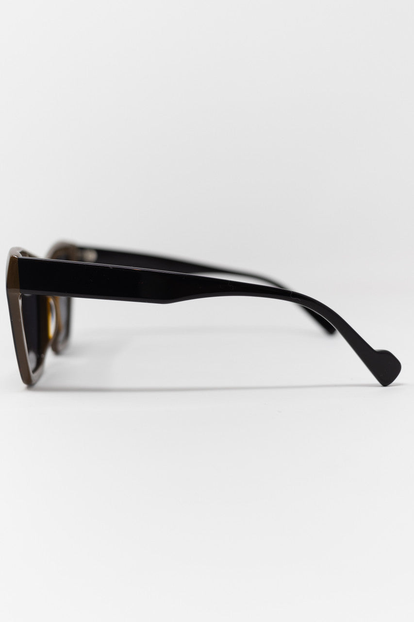 Mali Cat Eye Acetate Sunglasses in Dark Tortoise