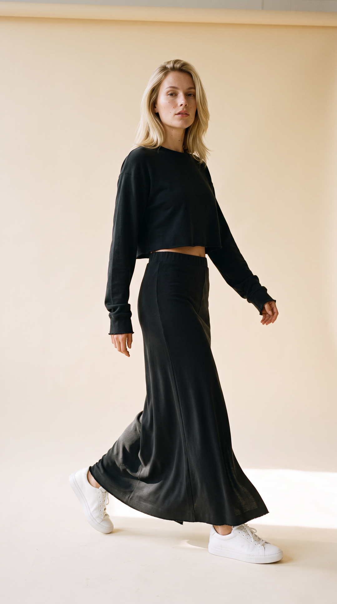 Sunday LUXEflow - Cropped Raw Hem Top & Column Maxi Skirt Set 2PC In Black