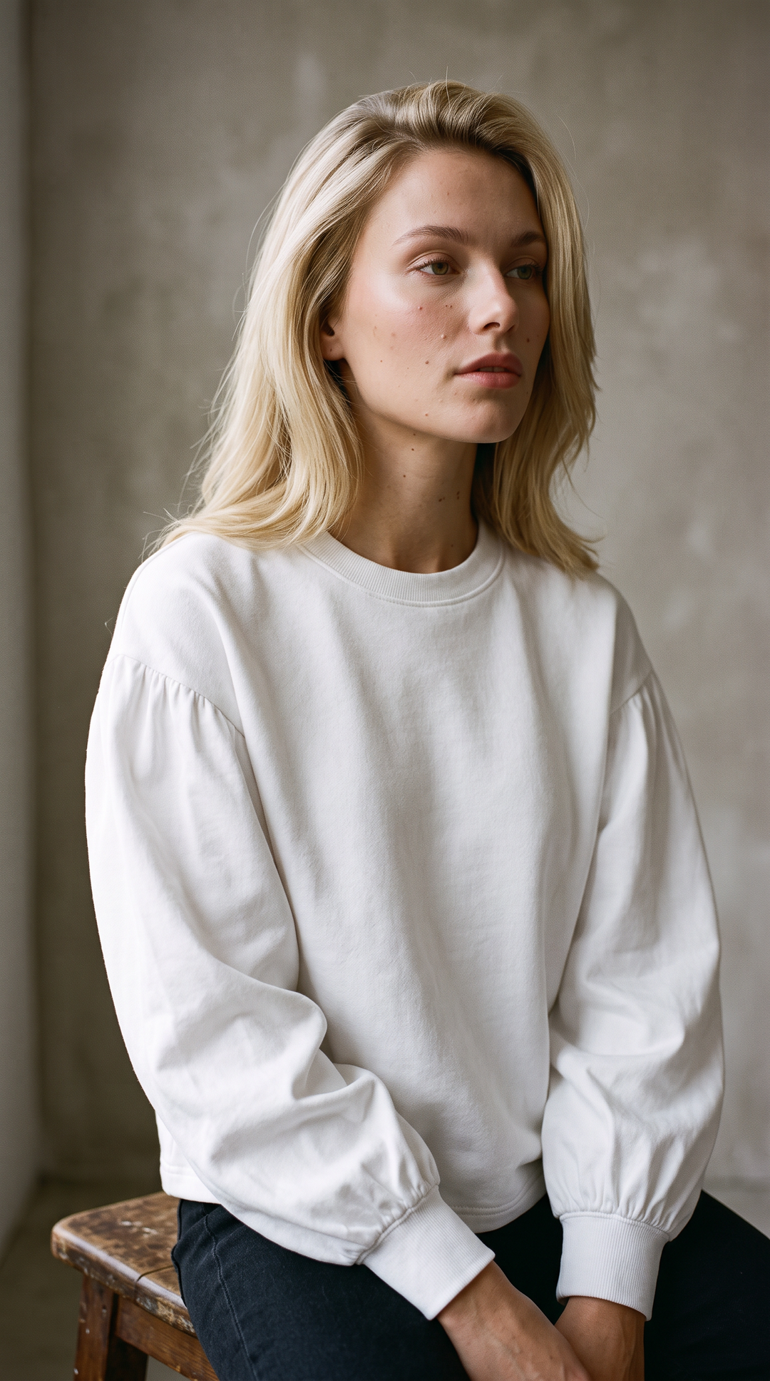 Lacelle blouse white – alternate view – PRIV the Brand