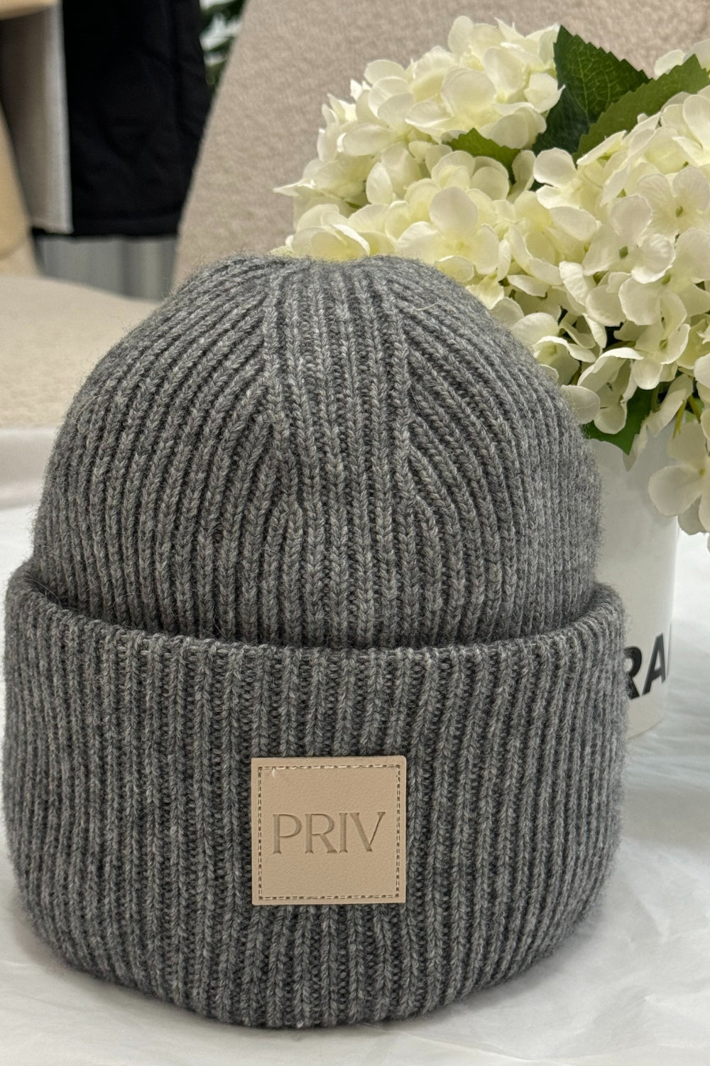 PRIV Toque in Grey