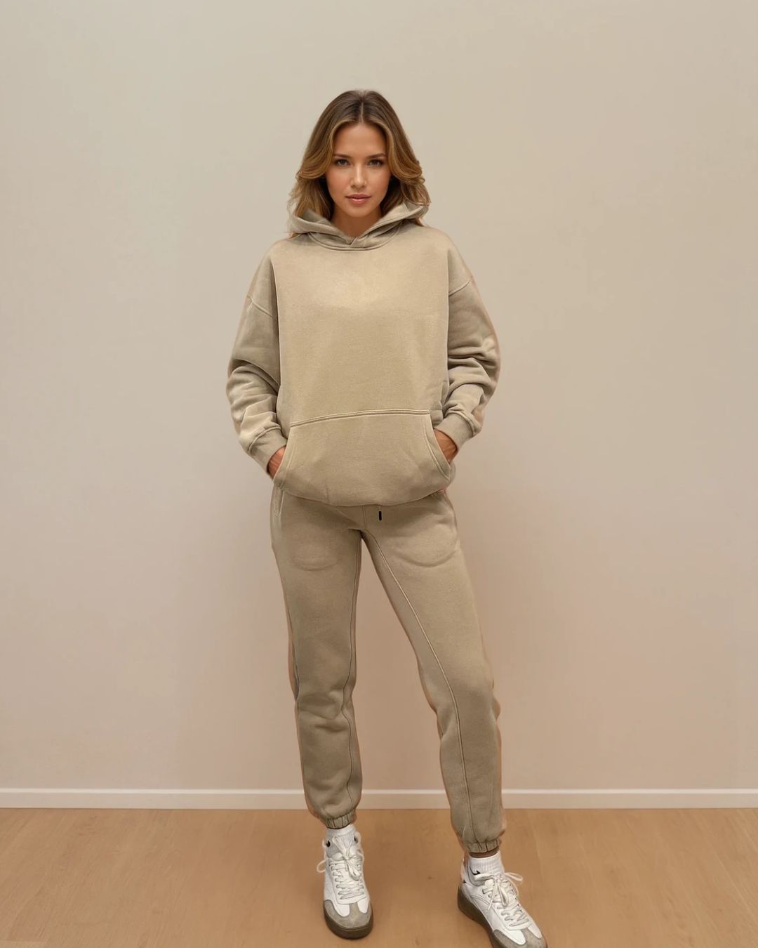 Laid Back Lounge Set Latte