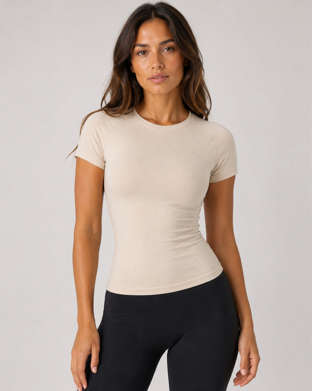 FORM Crew Short Sleeve Cream