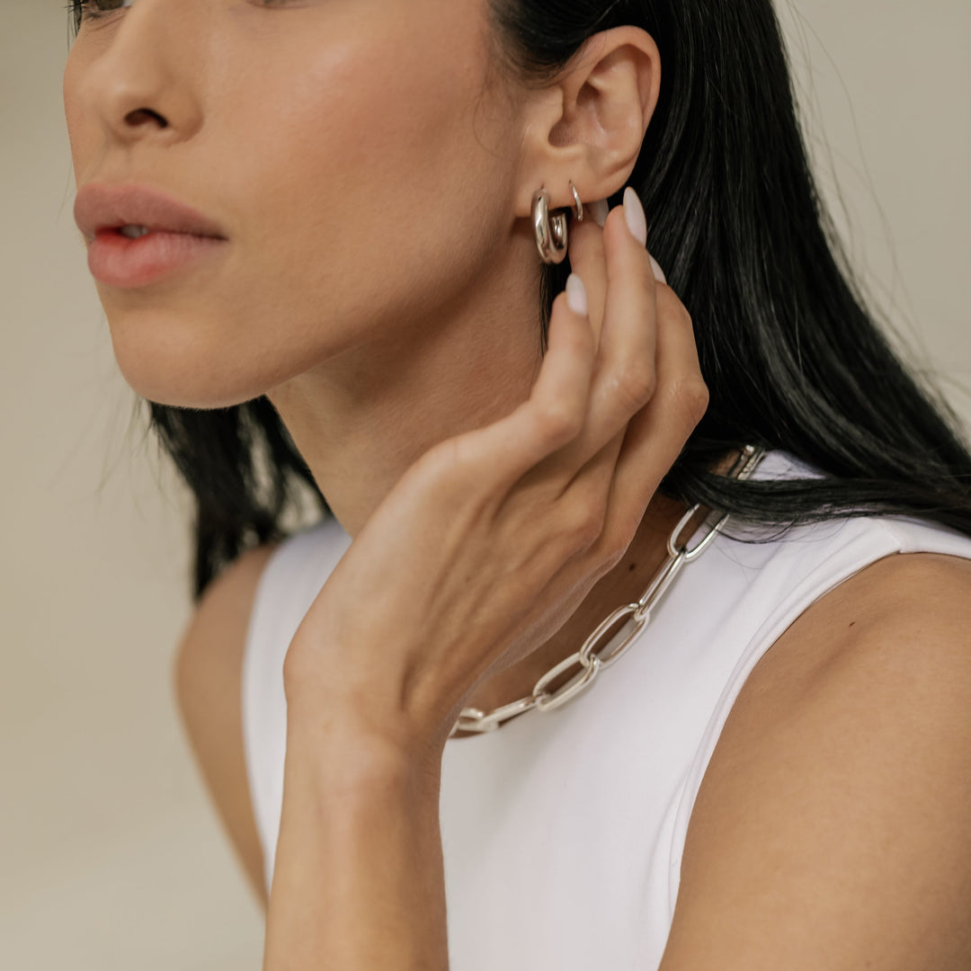 White Gold Sleeper Hoop