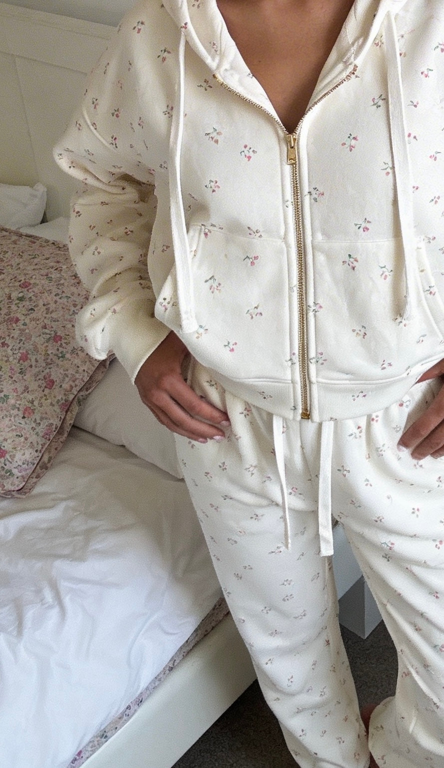 Camille Leisure Set – Cotton Signature Print Zip Hoodie & Jogger Set