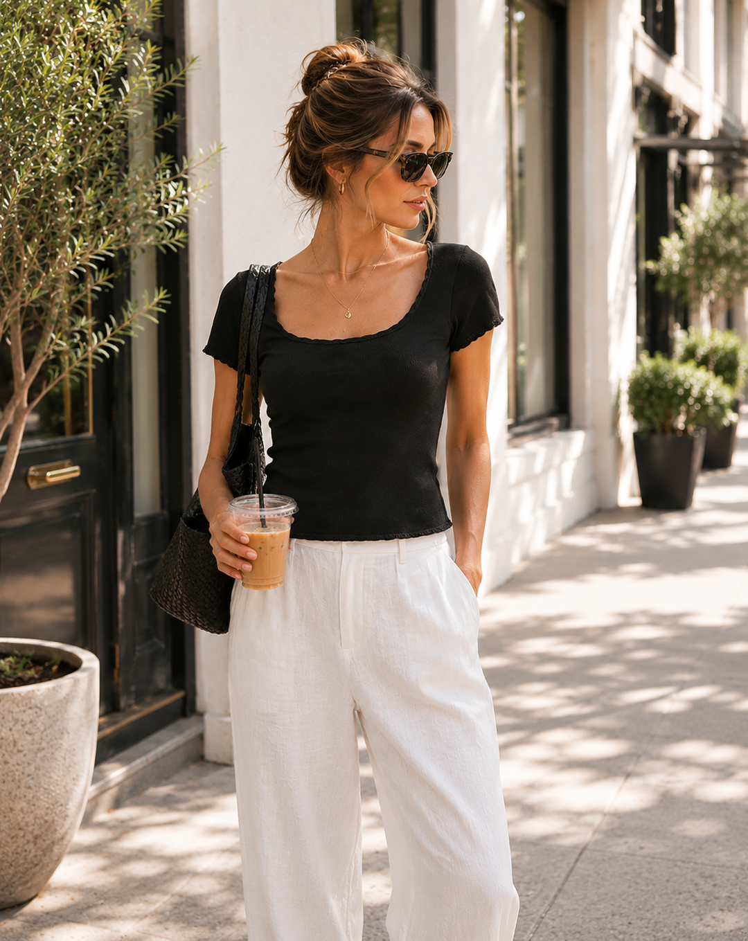Emme – Square Neck Essential Cotton T-Shirt In Black