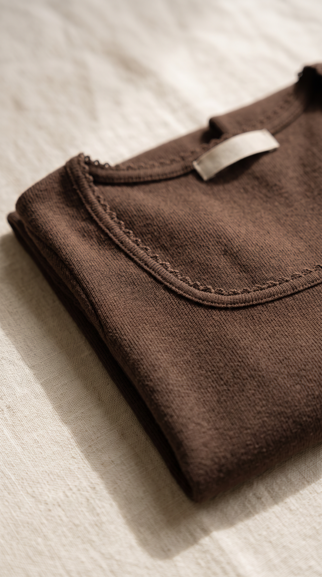 Emme – Square Neck Essential Cotton T-Shirt In Espresso