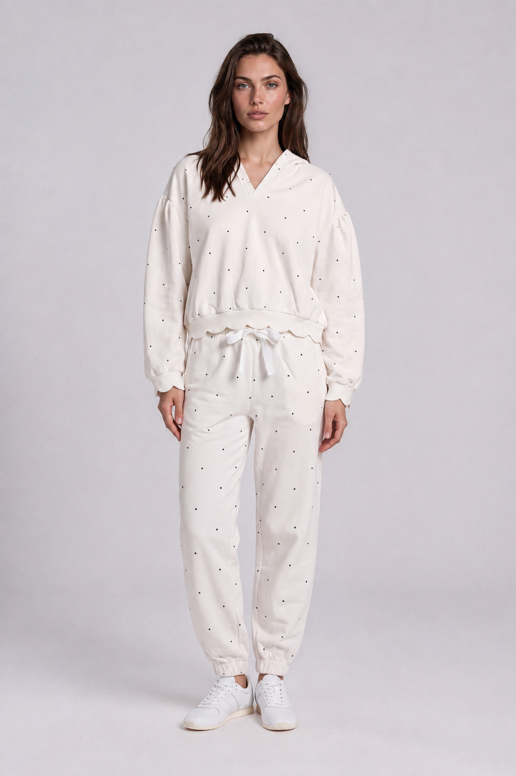Noemie Joggers - White with Black Dot