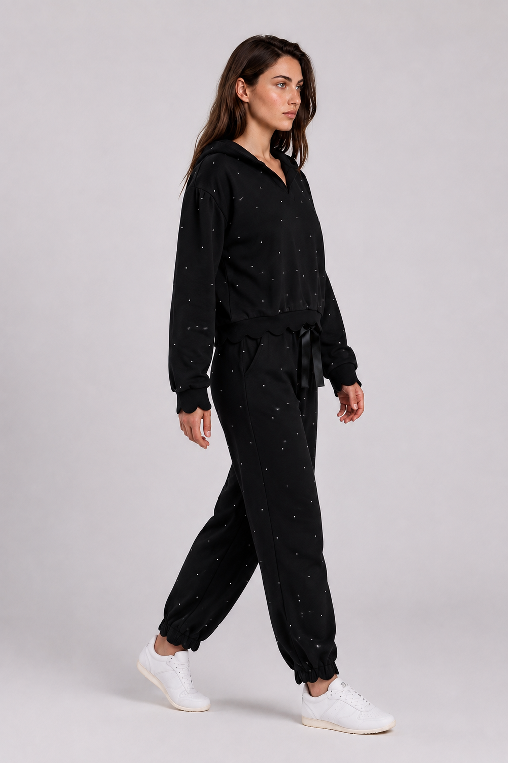 Noemie - Printed Fleece Hoodie In Black Dots