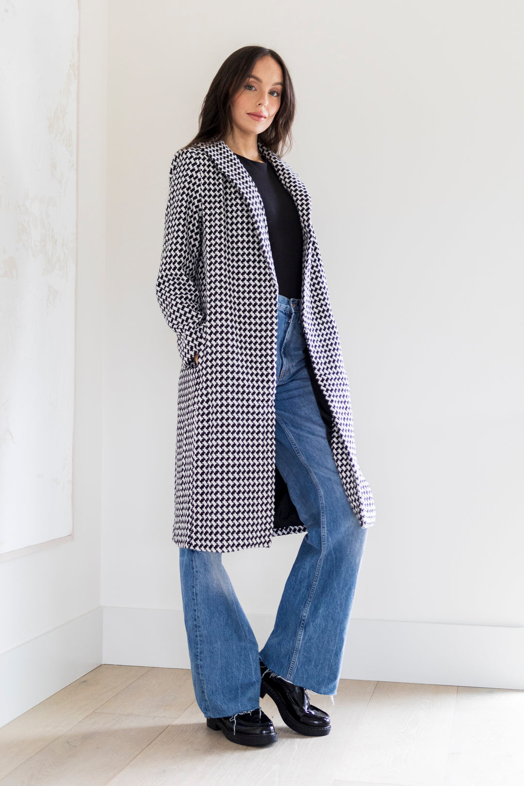 Lily Full Body Collared Coat in Houndstooth