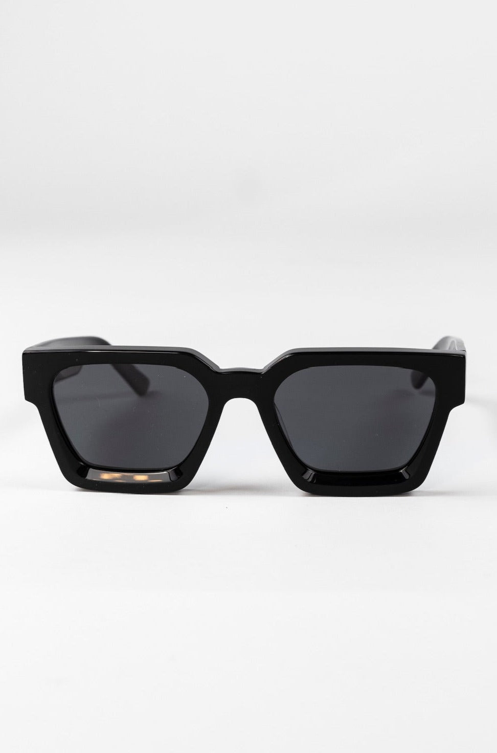 Blaise Chunky Sunglasses in Jet Black