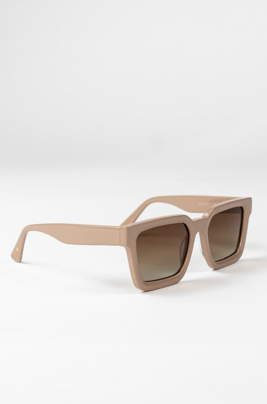 Akila Casual Square Sunglasses in Sand