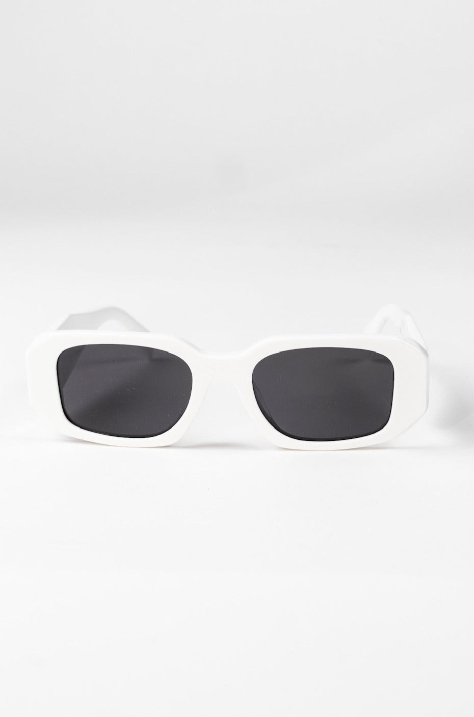 Zahra Rectangle Sunglasses in White