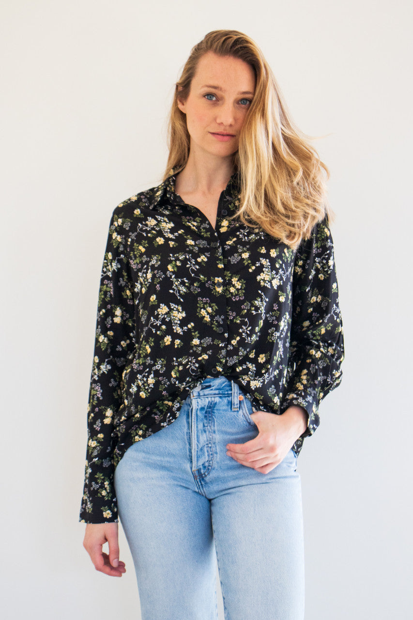 We've reimagined our best selling vintage print for Fall. This flowing blouse is made with lightweight fabrics, a button down front and collar finish. Like this print? Visit our Rhea Blouse, Wren Dress and top selling Mara Dress, all featured in the same print.

