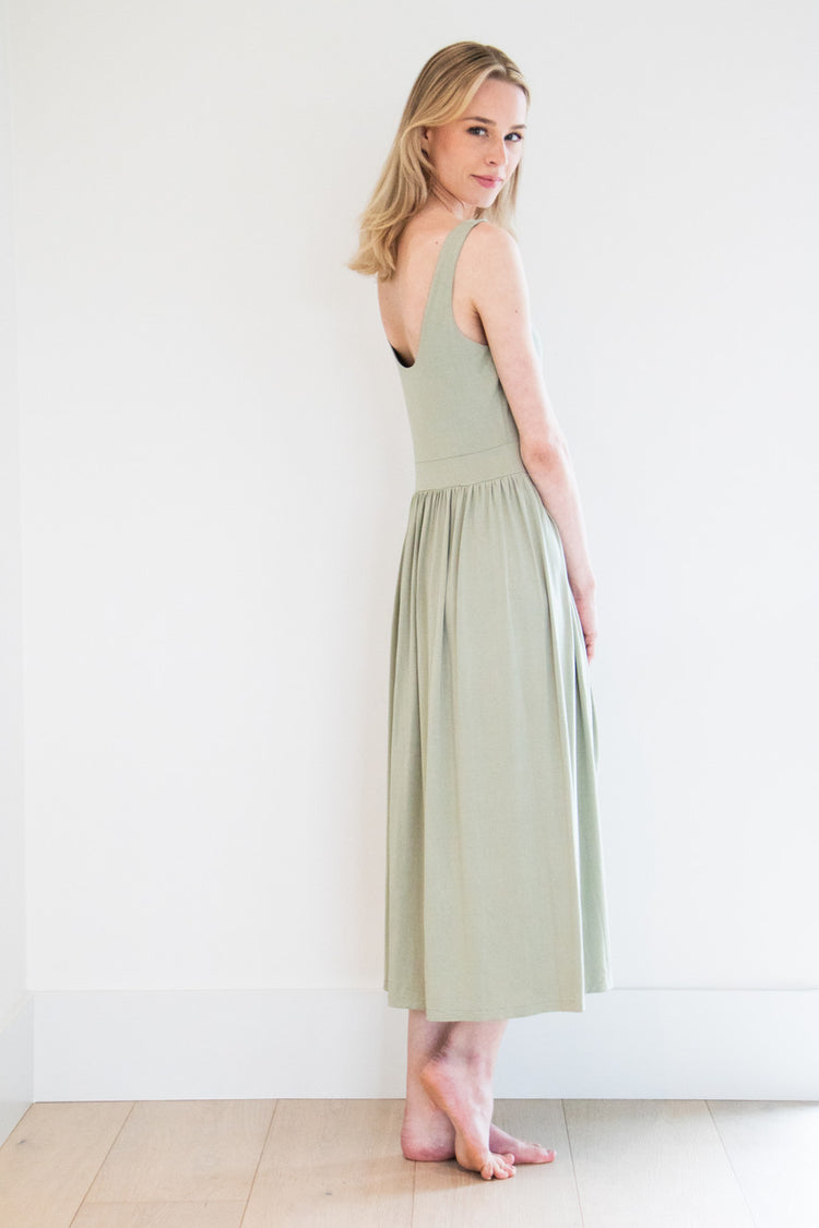 Our best selling summer dress is back in five seasonal colours. Made with a flattering silhouette and scooped neckline, the perfect amount of stretch and a side split to mid thigh. Viscose based fabric has a soft, flowing quality - easy to wear casually and effortless to elevate for something more formal. 
