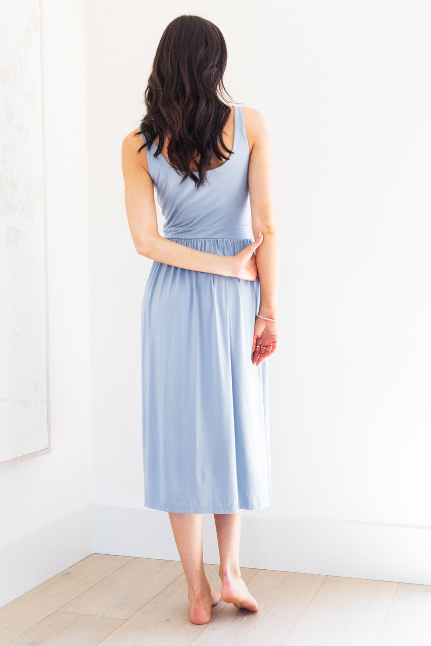 The Penelope Dress in French Blue, is a signature piece of the Fraiche X PRIV collection, designed exclusively with Tori Wesszer.. This simple yet stylish design is perfect for transitioning seamlessly from day to night, making it a versatile choice for any event.
Whether you're looking for a dress to wear to work, a special event, or a night out on the town, the Penelope Dress in French Blue has got you covered. Its timeless design, combined with its comfortable fit and beautiful color, make it a must-have