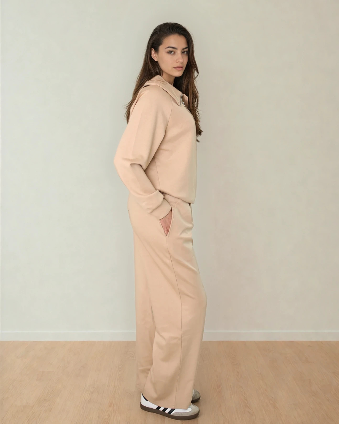 Adora LUXEflow Leg Pant Mocha Mousse