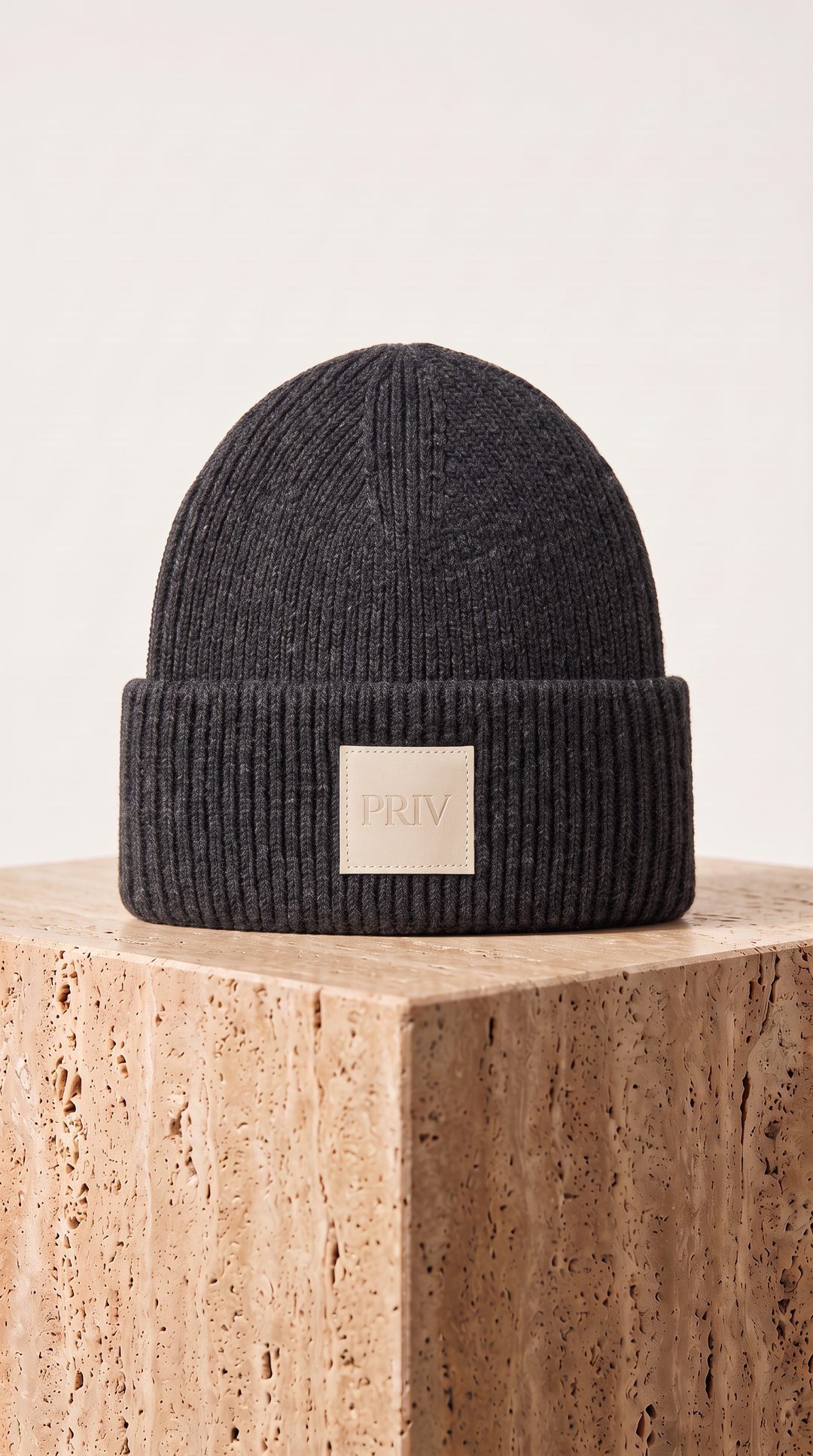 PRIV Moniker toque grey melange on travertine – PRIV the Brand