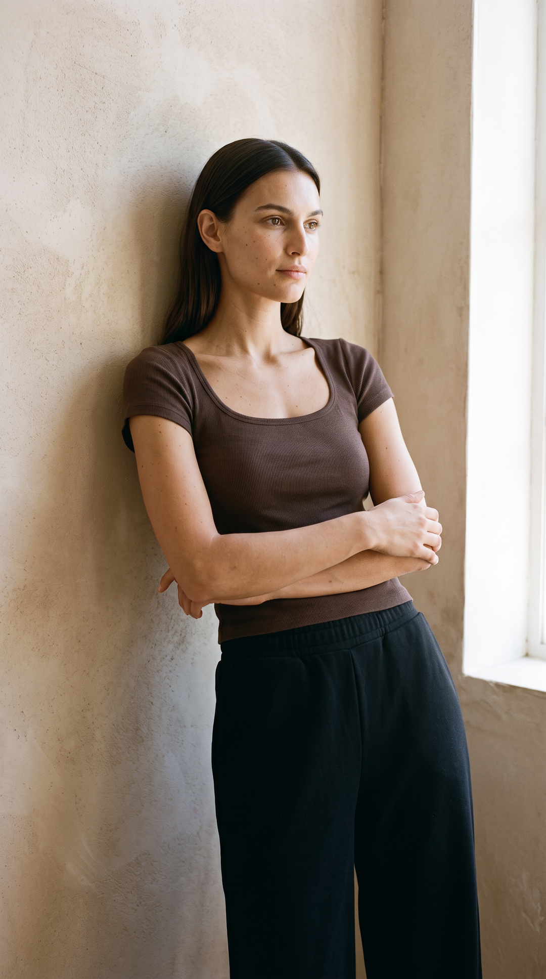 Emme – Square Neck Essential Cotton T-Shirt In Espresso