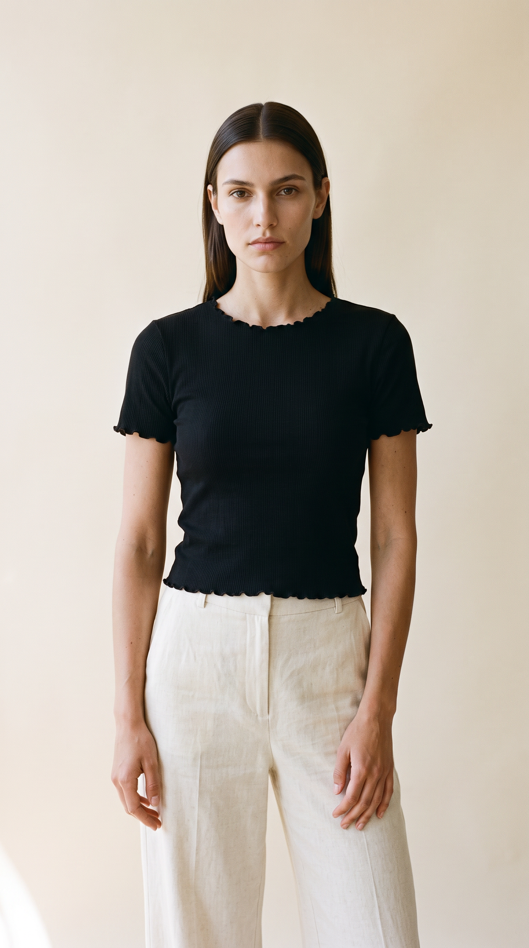 Chrissy - Ruffle Hem Ribbed Cotton Feminine T-Shirt In Black