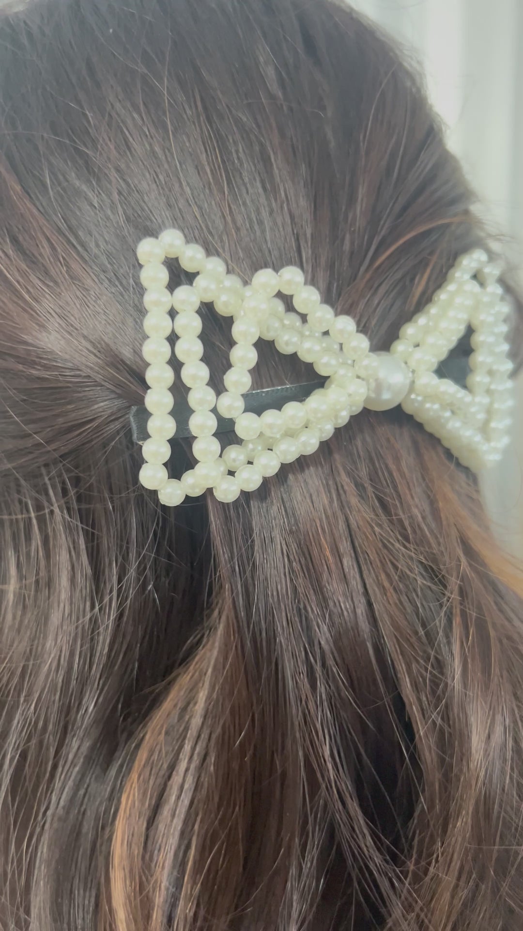 Pearl Opal Bow